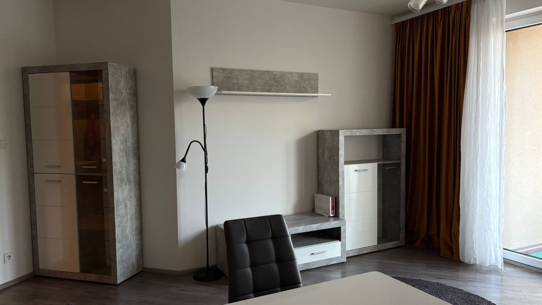 1 bedroom with open-plan kitchen flat to rent, 59 m², Zdiměřická, Prague, Prague 1 bedroom with open-plan kitchen flat to rent, 59 m², Zdiměřická, Prague, Prague