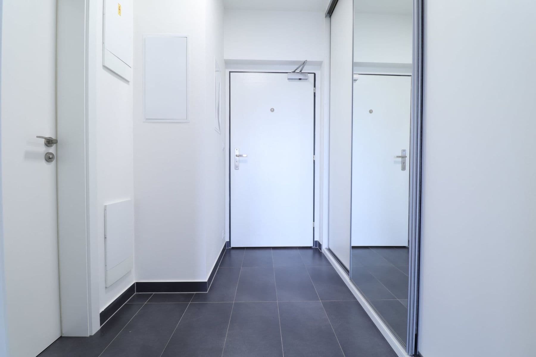 Studio flat to rent, 34 m², Modrého, Prague, Prague Studio flat to rent, 34 m², Modrého, Prague, Prague