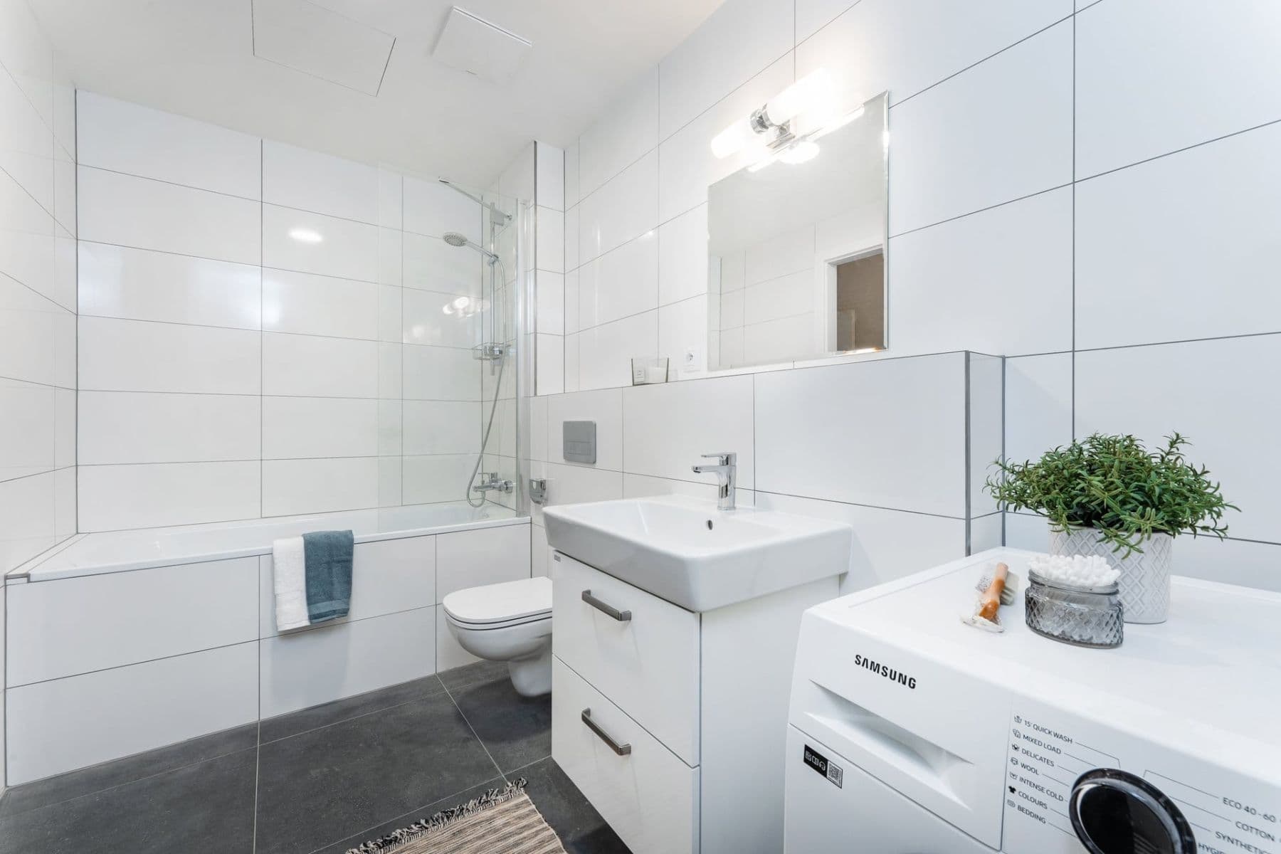 2 bedroom with open-plan kitchen flat to rent, 62 m², Františka Kováříka, Plzeň, Plzeňský Region 2 bedroom with open-plan kitchen flat to rent, 62 m², Františka Kováříka, Plzeň, Plzeňský Region