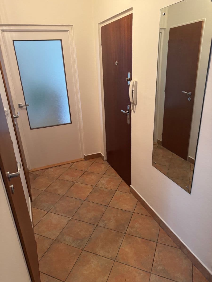 2 bedroom flat to rent, 65 m², Plovdivská, Brno, Jihomoravský Region 2 bedroom flat to rent, 65 m², Plovdivská, Brno, Jihomoravský Region