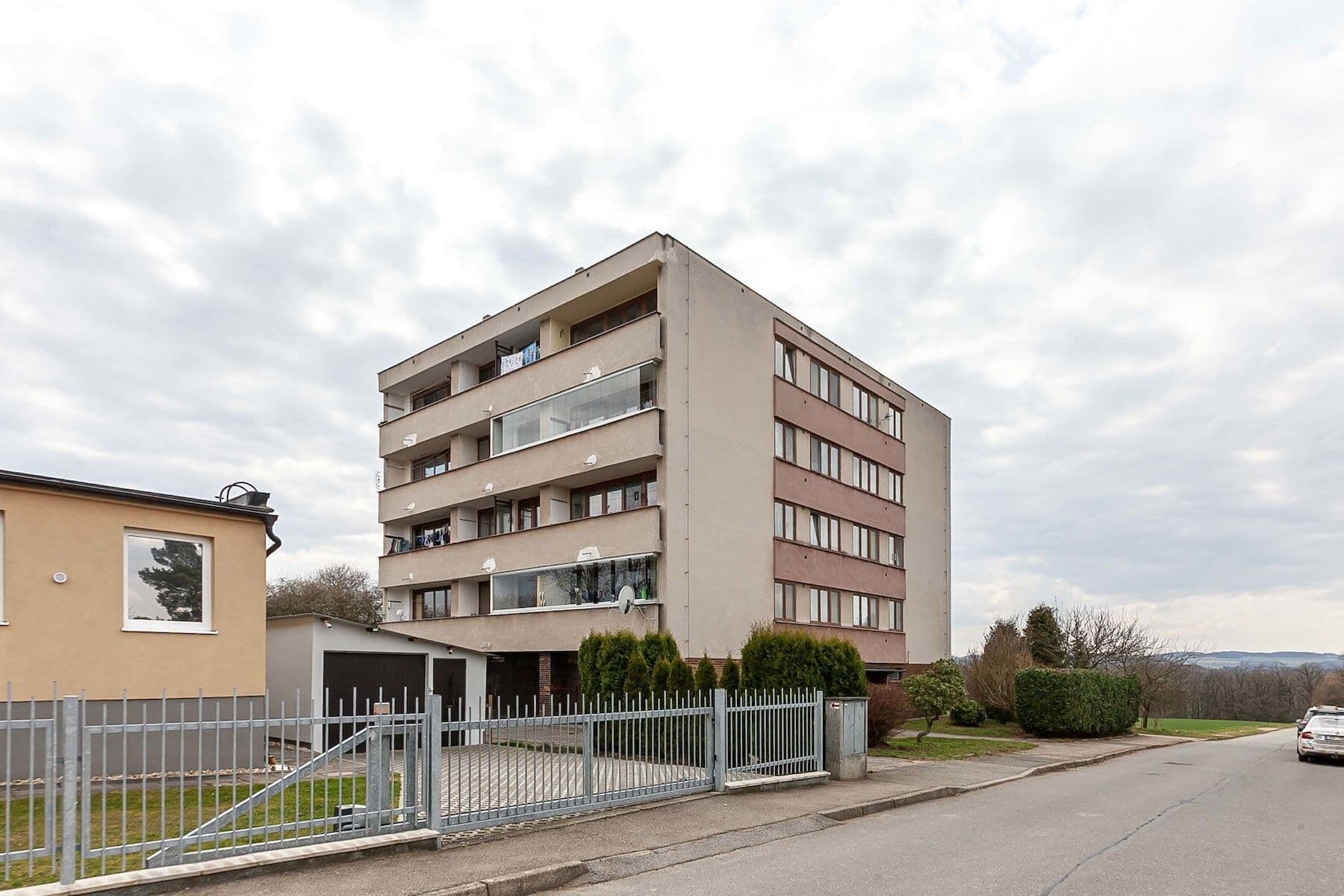 3 bedroom flat for sale, 67 m², V Sadě, Vlašim, Středočeský Region 3 bedroom flat for sale, 67 m², V Sadě, Vlašim, Středočeský Region