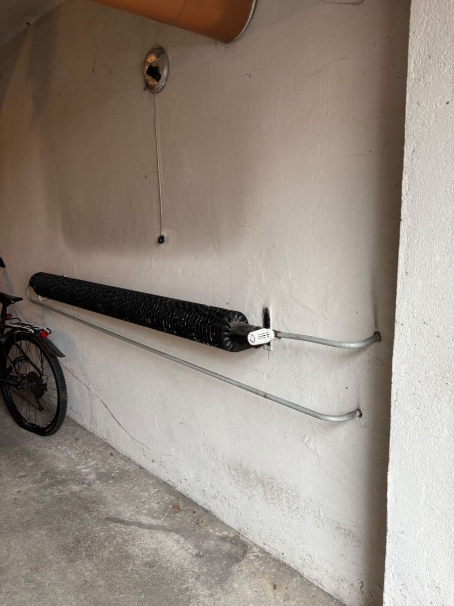 garage for sale, 19 m², Nad Stadionem, Králův Dvůr, Středočeský Region garage for sale, 19 m², Nad Stadionem, Králův Dvůr, Středočeský Region