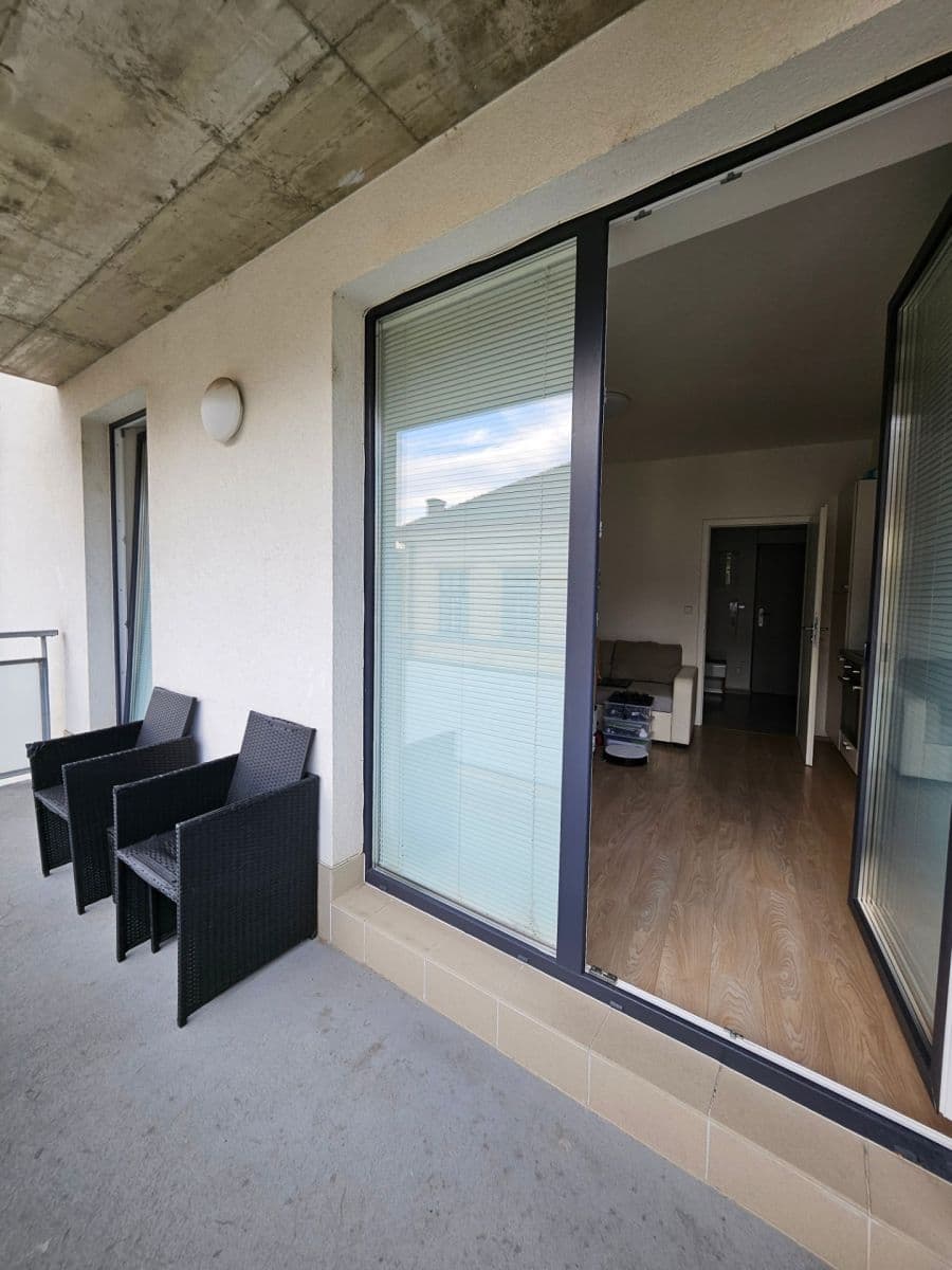 Studio flat to rent, 35 m², Přadlácká, Brno, Jihomoravský Region Studio flat to rent, 35 m², Přadlácká, Brno, Jihomoravský Region