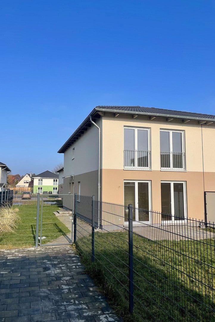 house to rent, 140 m², Schöneiche bei Berlin, Brandenburg house to rent, 140 m², Schöneiche bei Berlin, Brandenburg