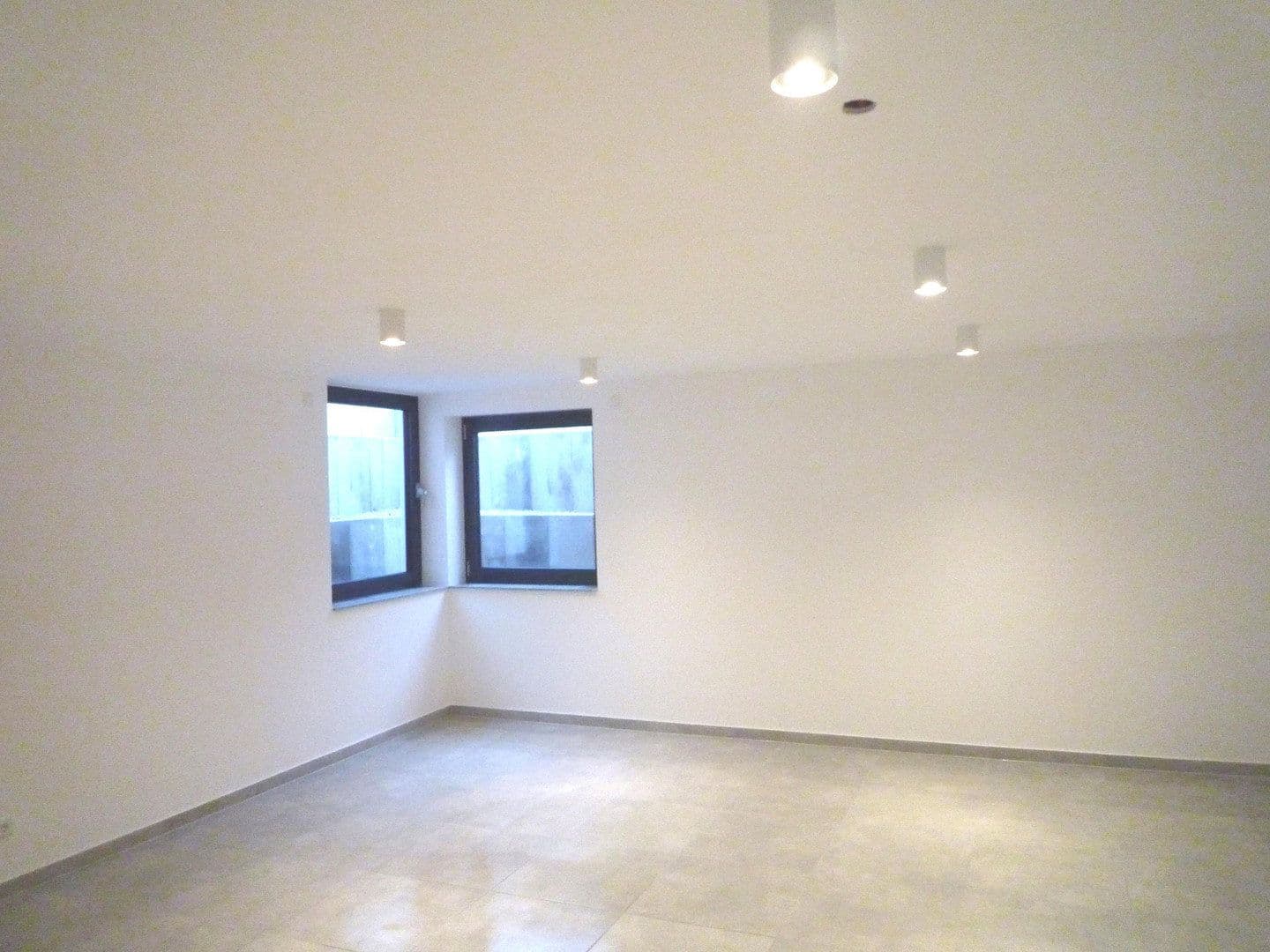 house to rent, 205 m², Meerbusch, North Rhine-Westphalia house to rent, 205 m², Meerbusch, North Rhine-Westphalia