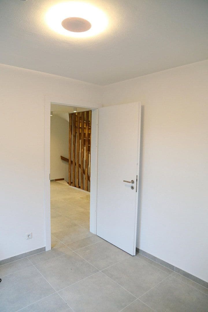 house to rent, 205 m², Meerbusch, North Rhine-Westphalia house to rent, 205 m², Meerbusch, North Rhine-Westphalia