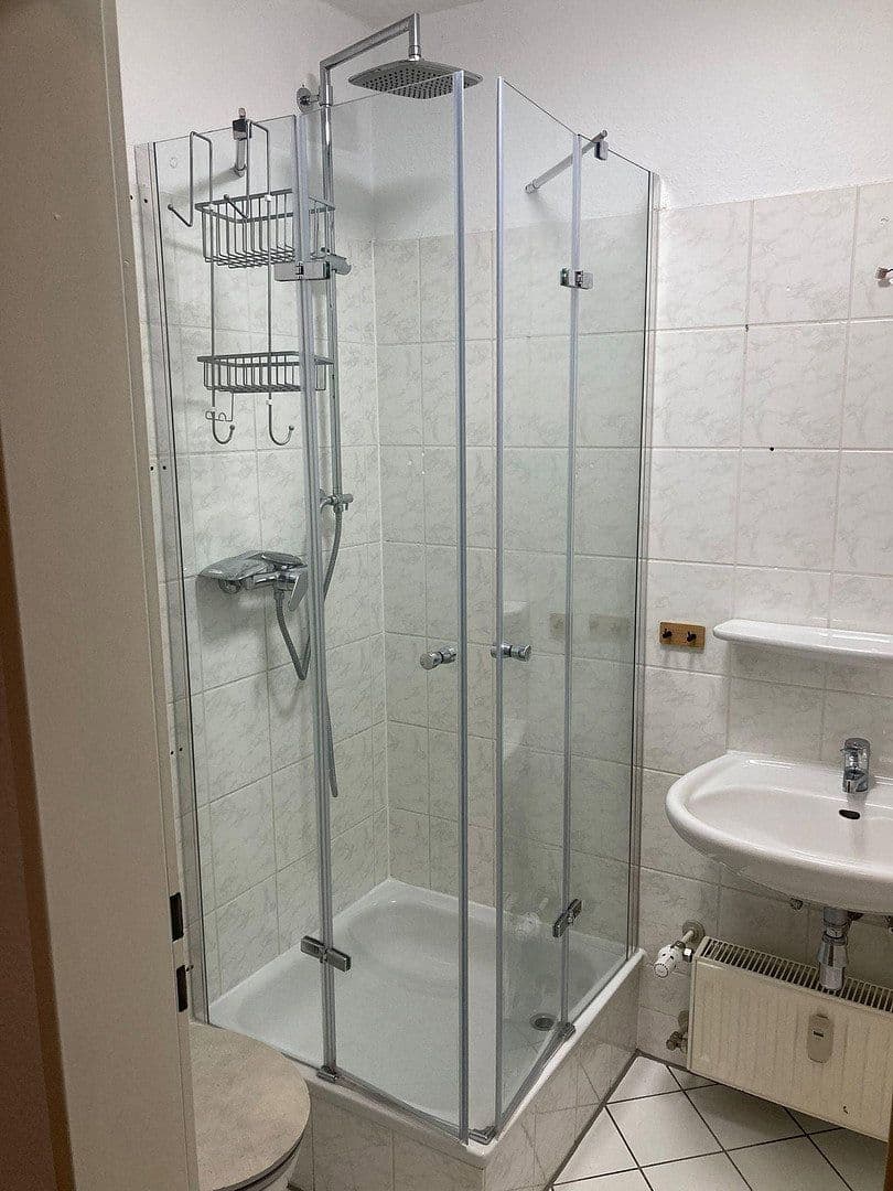 4 bedroom flat to rent, 102 m², Markusstr. 9, Niederkassel, North Rhine-Westphalia 4 bedroom flat to rent, 102 m², Markusstr. 9, Niederkassel, North Rhine-Westphalia