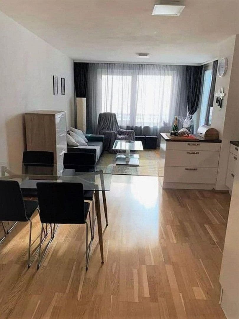2 bedroom flat to rent, 35 m², Linz, Upper Austria 2 bedroom flat to rent, 35 m², Linz, Upper Austria