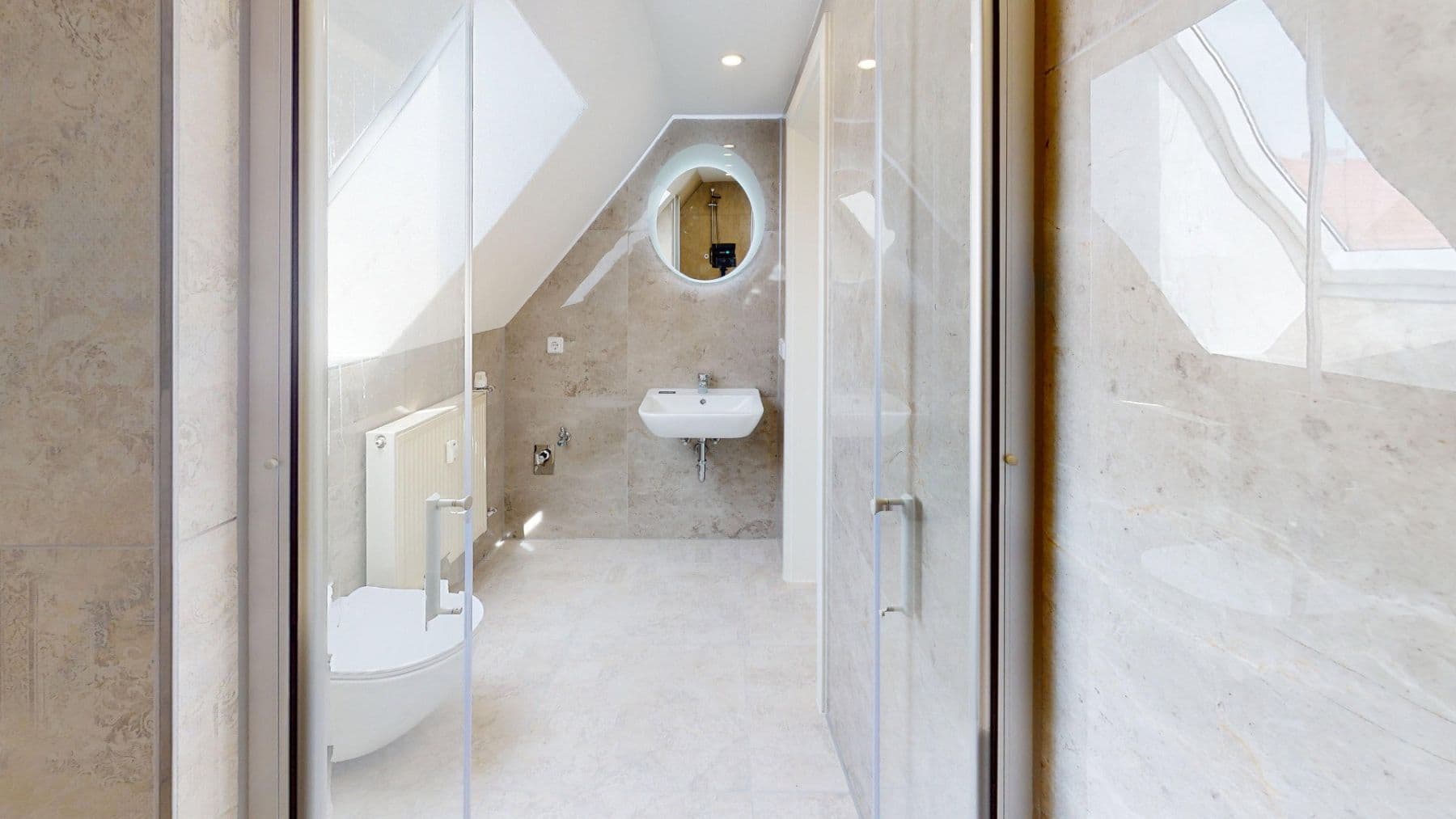 house for sale, 250 m², Bahnhofstraße 4A, Hohenmölsen, Saxony-Anhalt house for sale, 250 m², Bahnhofstraße 4A, Hohenmölsen, Saxony-Anhalt