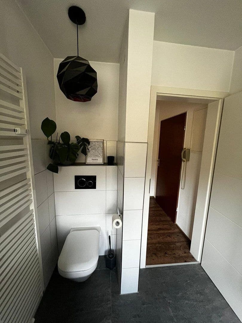 1 bedroom with open-plan kitchen flat to rent, 63 m², Tuttlingen, Baden-Württemberg 1 bedroom with open-plan kitchen flat to rent, 63 m², Tuttlingen, Baden-Württemberg