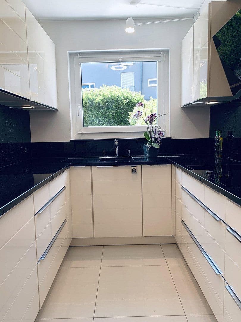 3 bedroom with open-plan kitchen flat for sale, 101 m², Remseck, Baden-Württemberg 3 bedroom with open-plan kitchen flat for sale, 101 m², Remseck, Baden-Württemberg