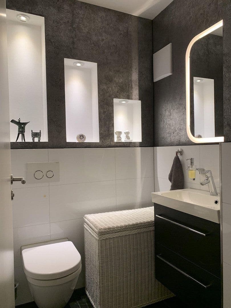 3 bedroom with open-plan kitchen flat for sale, 101 m², Remseck, Baden-Württemberg 3 bedroom with open-plan kitchen flat for sale, 101 m², Remseck, Baden-Württemberg