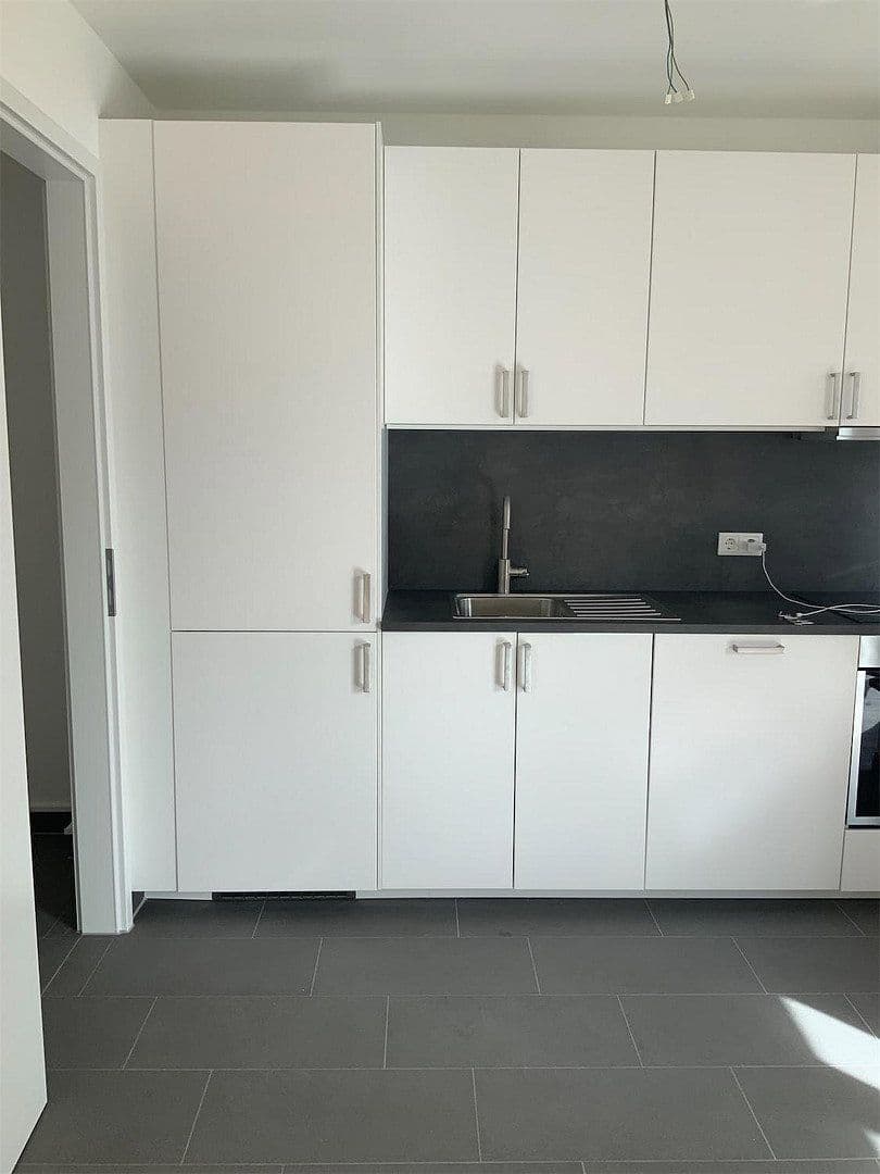 4 bedroom flat to rent, 118 m², Goerdelerstraße 33, Offenbach, Hesse 4 bedroom flat to rent, 118 m², Goerdelerstraße 33, Offenbach, Hesse