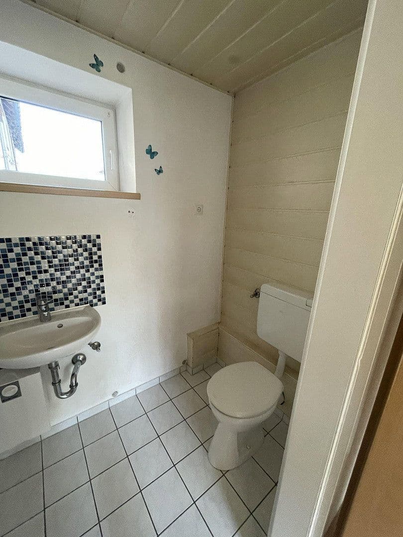 4 bedroom flat to rent, 137 m², Hauptstr. 34, Helmstedt, Lower Saxony 4 bedroom flat to rent, 137 m², Hauptstr. 34, Helmstedt, Lower Saxony