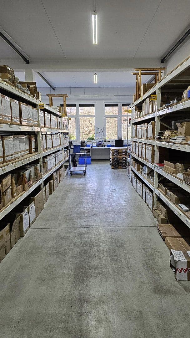 non-residential property to rent, 4,760 m², Willich, North Rhine-Westphalia non-residential property to rent, 4,760 m², Willich, North Rhine-Westphalia