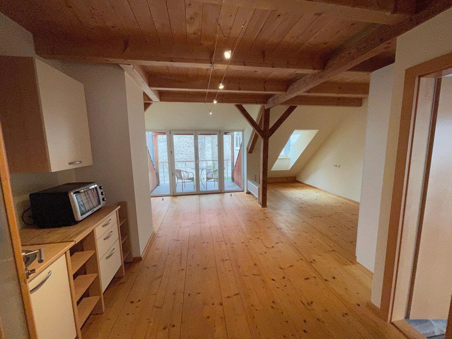 1 bedroom flat to rent, 35 m², Frauenberg 9, Krems/Stein, Lower Austria 1 bedroom flat to rent, 35 m², Frauenberg 9, Krems/Stein, Lower Austria