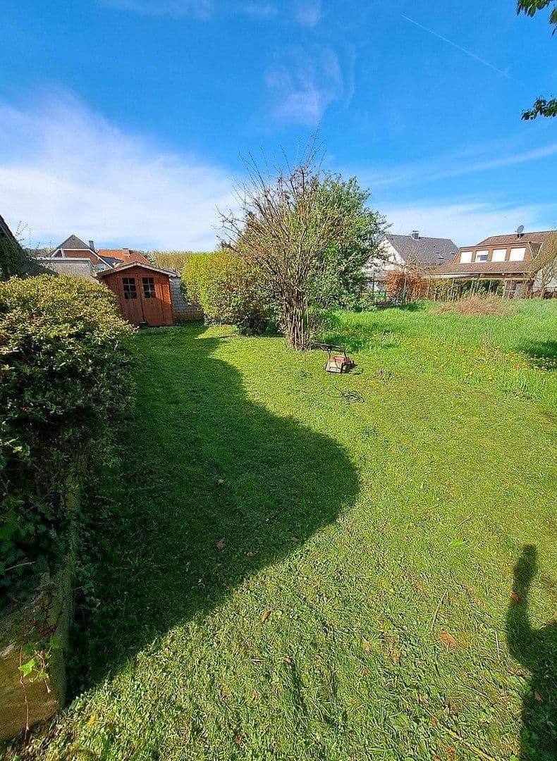 house for sale, 135 m², Niederkassel, North Rhine-Westphalia house for sale, 135 m², Niederkassel, North Rhine-Westphalia