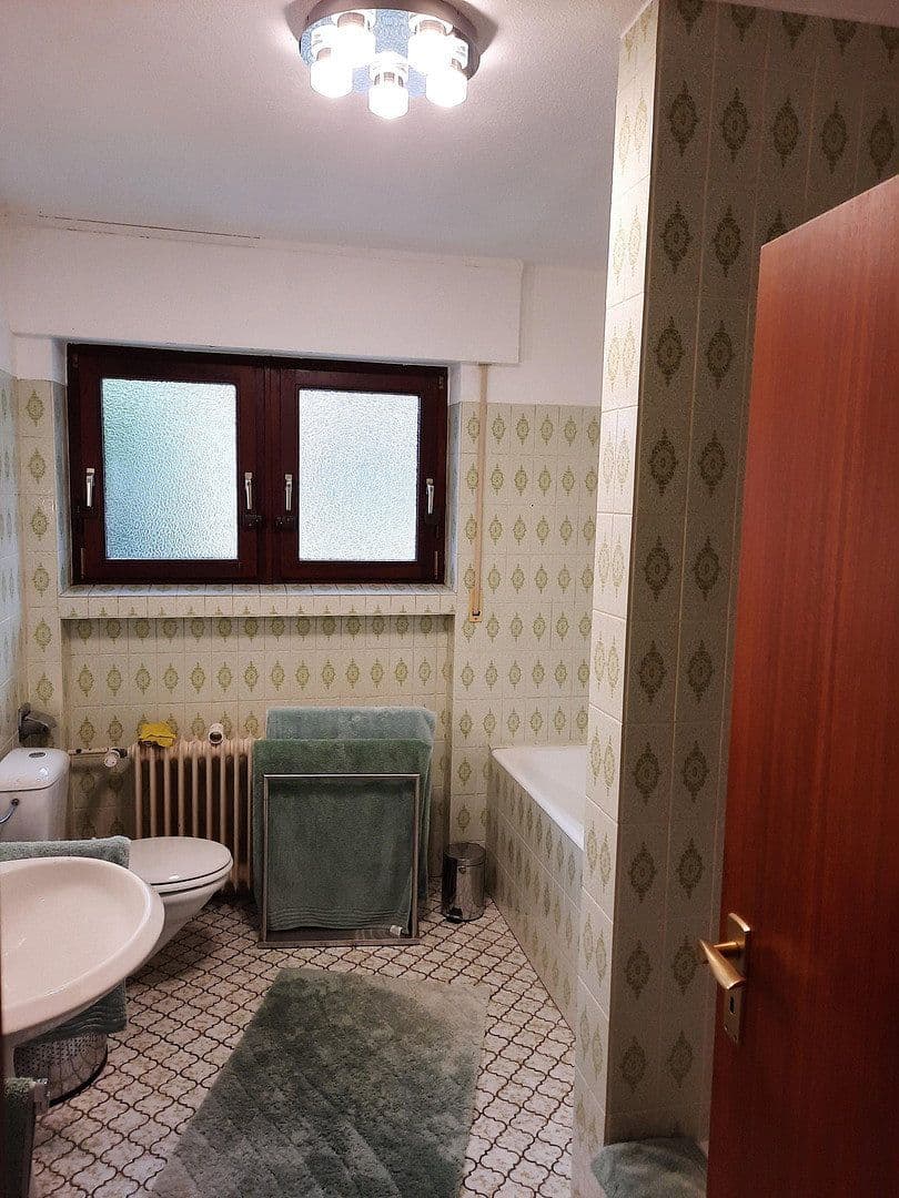 house for sale, 135 m², Niederkassel, North Rhine-Westphalia house for sale, 135 m², Niederkassel, North Rhine-Westphalia