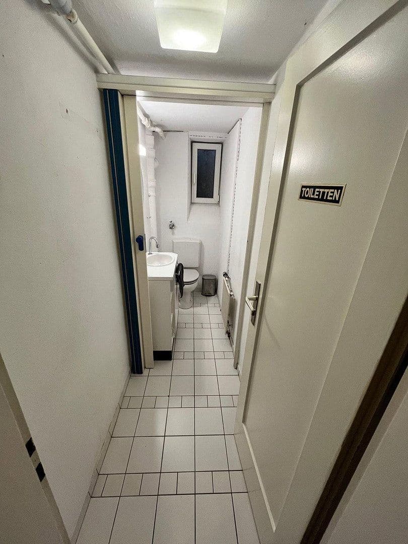 office to rent, 50 m², Schützenstraße 11, Stuttgart, Baden-Württemberg office to rent, 50 m², Schützenstraße 11, Stuttgart, Baden-Württemberg