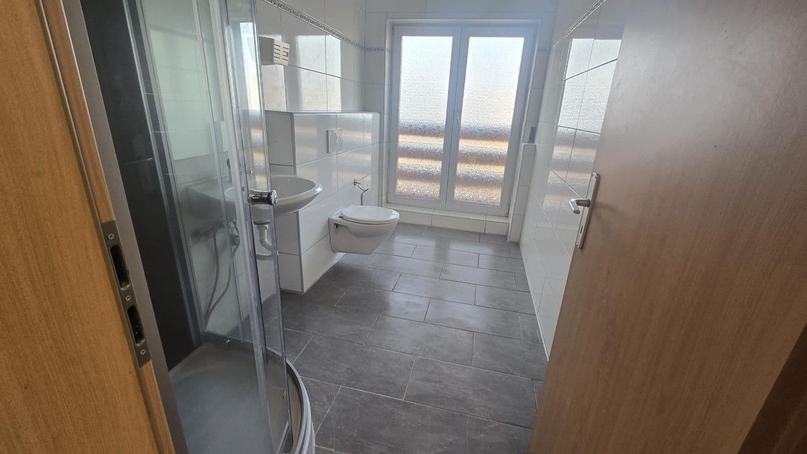 house to rent, 175 m², Bahnhof Strasse 25, Dingolfing, Bavaria house to rent, 175 m², Bahnhof Strasse 25, Dingolfing, Bavaria