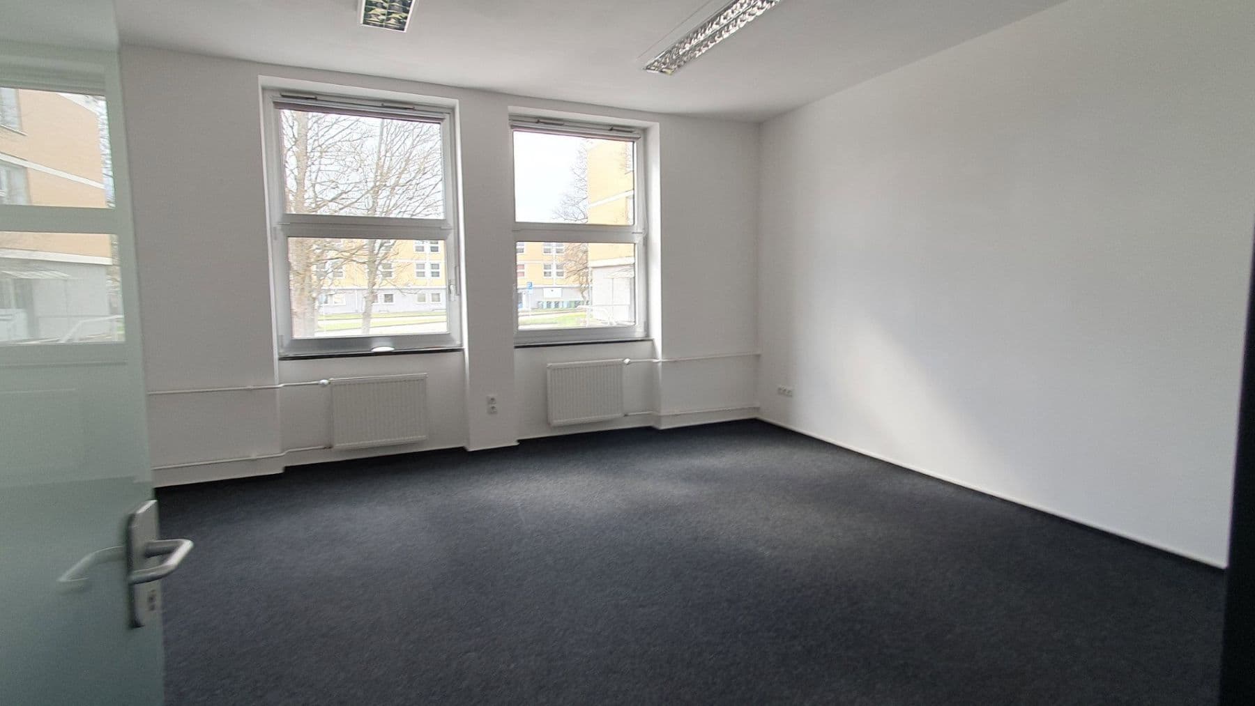 office to rent, 2,000 m², Nagold, Baden-Württemberg office to rent, 2,000 m², Nagold, Baden-Württemberg