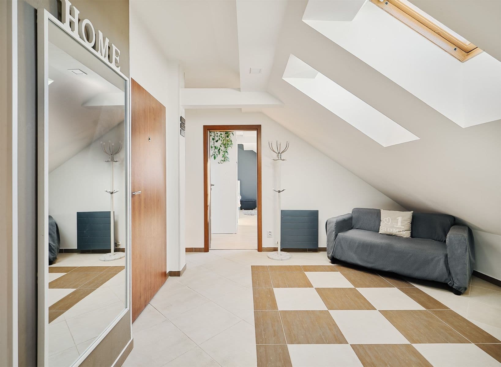 2 bedroom with open-plan kitchen flat for sale, 80 m², Stochovská, Prague, Prague 2 bedroom with open-plan kitchen flat for sale, 80 m², Stochovská, Prague, Prague