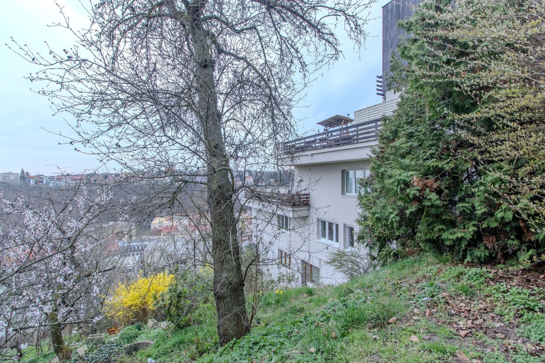 Studio flat to rent, 64 m², Nad Výšinkou, Prague, Prague Studio flat to rent, 64 m², Nad Výšinkou, Prague, Prague