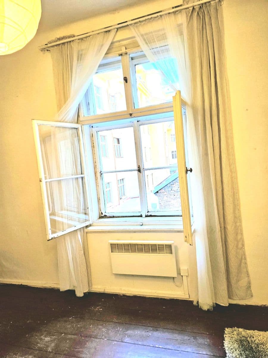 3 bedroom flat to rent, 90 m², Husinecká, Prague, Prague 3 bedroom flat to rent, 90 m², Husinecká, Prague, Prague