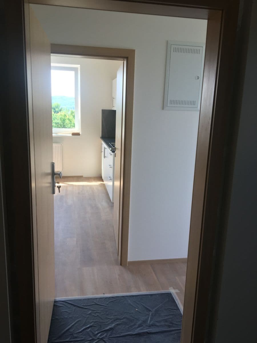 Studio flat to rent, 32 m², Palmetová, Prague, Prague Studio flat to rent, 32 m², Palmetová, Prague, Prague