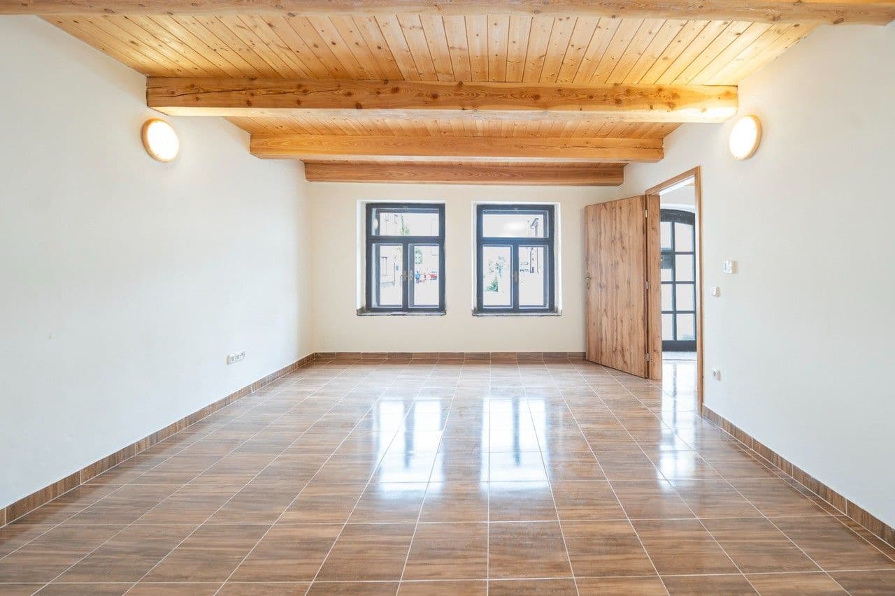 1 bedroom flat to rent, 38 m², náměstí Míru, Heřmanův Městec, Pardubický Region 1 bedroom flat to rent, 38 m², náměstí Míru, Heřmanův Městec, Pardubický Region