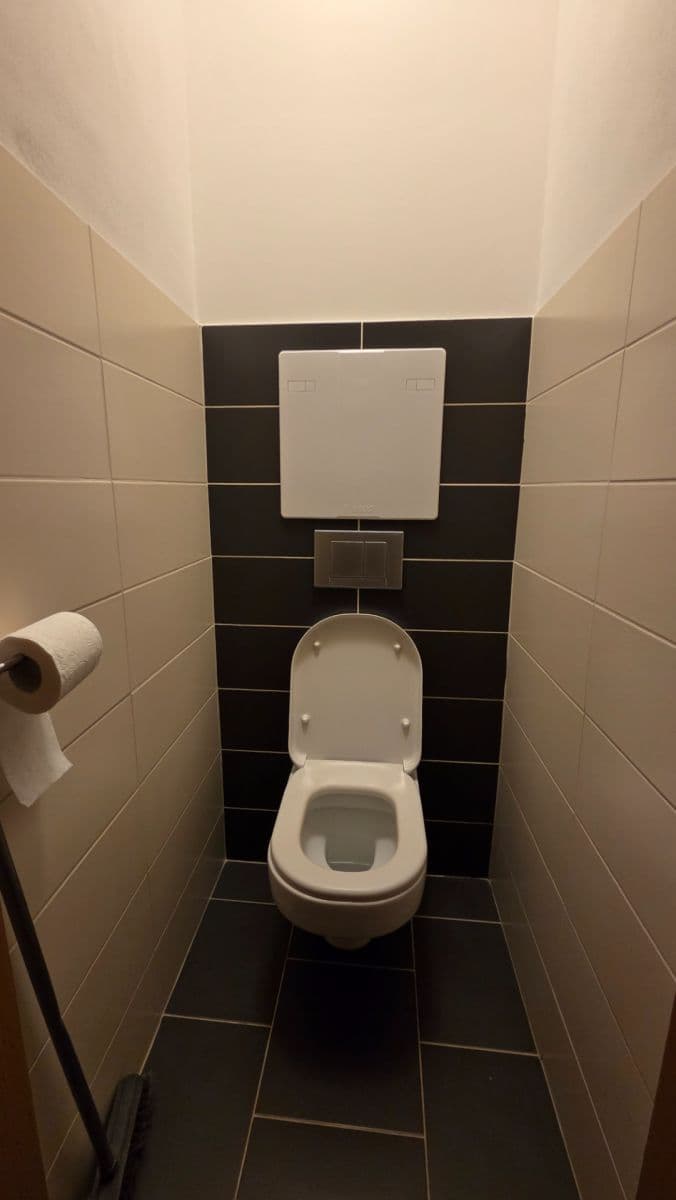 2 bedroom with open-plan kitchen flat to rent, 63 m², Trnavská, Prague, Prague 2 bedroom with open-plan kitchen flat to rent, 63 m², Trnavská, Prague, Prague