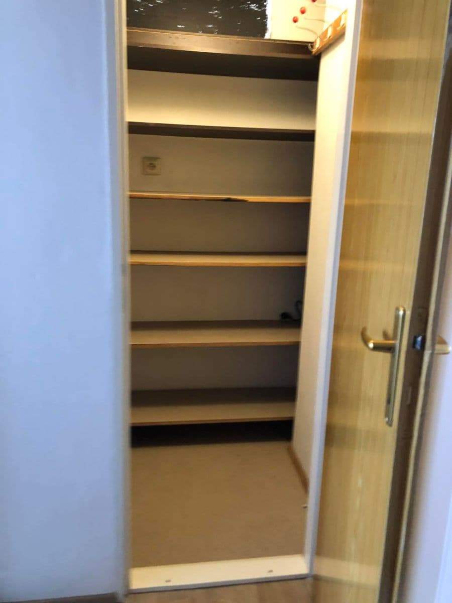 2 bedroom with open-plan kitchen flat to rent, 61 m², Chotěboř, Vysočina Region 2 bedroom with open-plan kitchen flat to rent, 61 m², Chotěboř, Vysočina Region