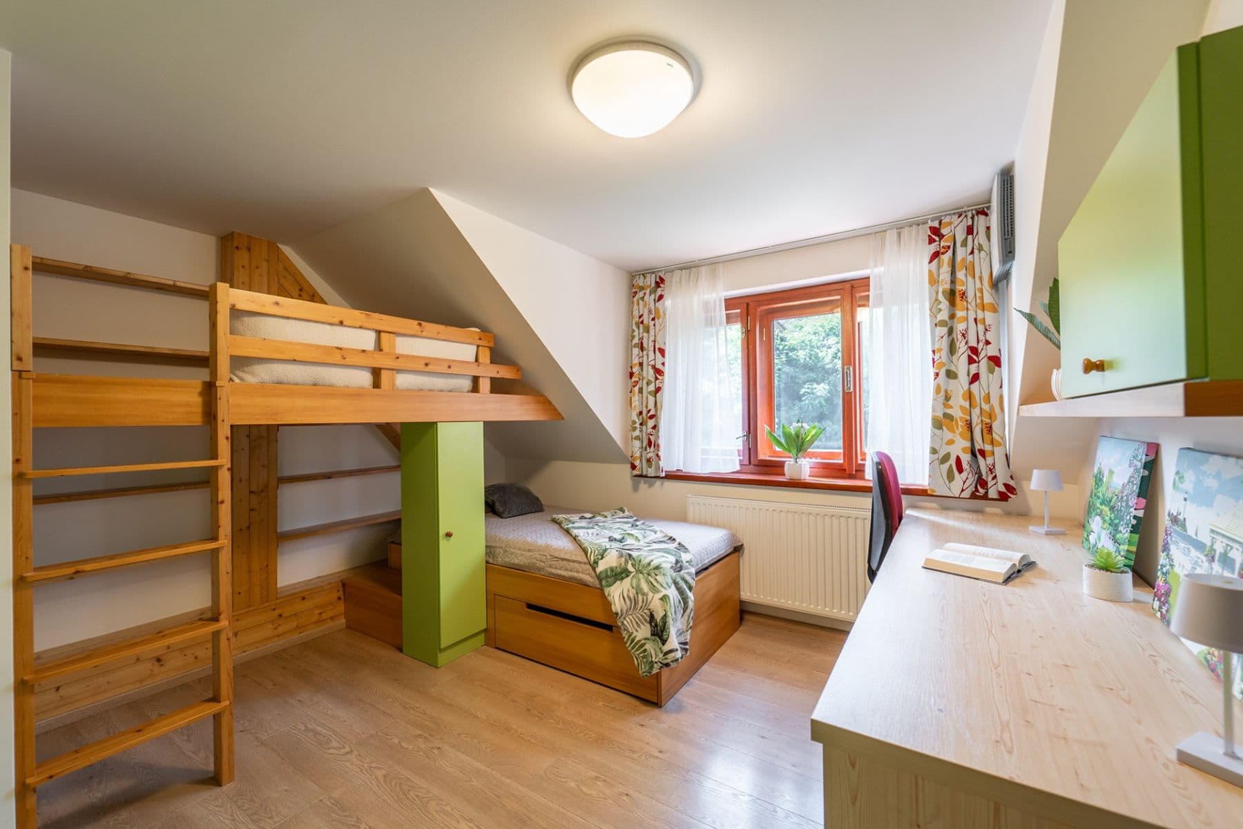 house for sale, 188 m², Pod Sokolovnou, Vrané nad Vltavou, Středočeský Region house for sale, 188 m², Pod Sokolovnou, Vrané nad Vltavou, Středočeský Region