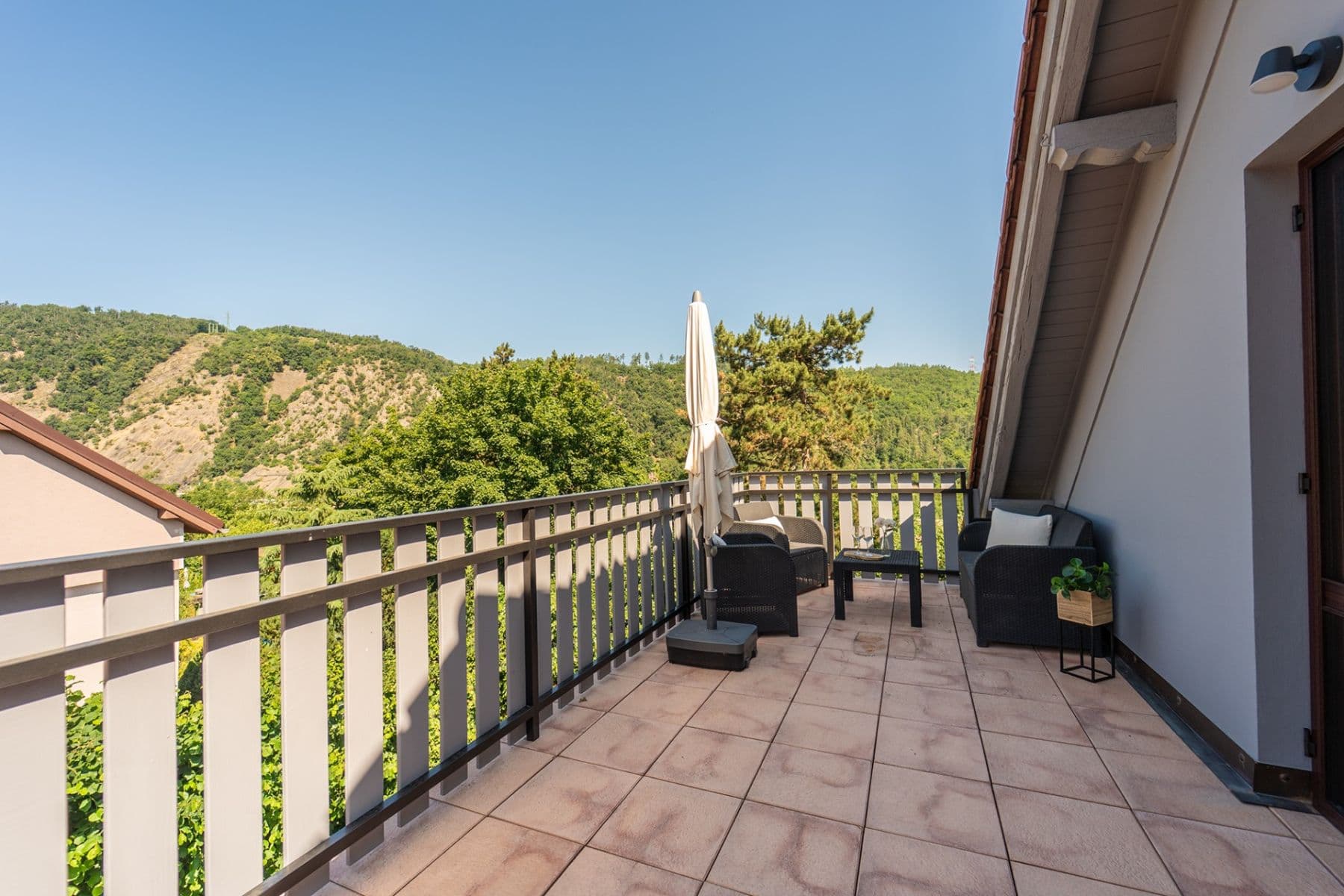 house for sale, 188 m², Pod Sokolovnou, Vrané nad Vltavou, Středočeský Region house for sale, 188 m², Pod Sokolovnou, Vrané nad Vltavou, Středočeský Region