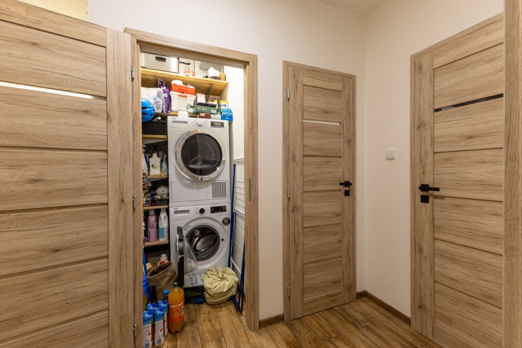 1 bedroom with open-plan kitchen flat for sale, 54 m², Herlíkovická, Prague, Prague 1 bedroom with open-plan kitchen flat for sale, 54 m², Herlíkovická, Prague, Prague