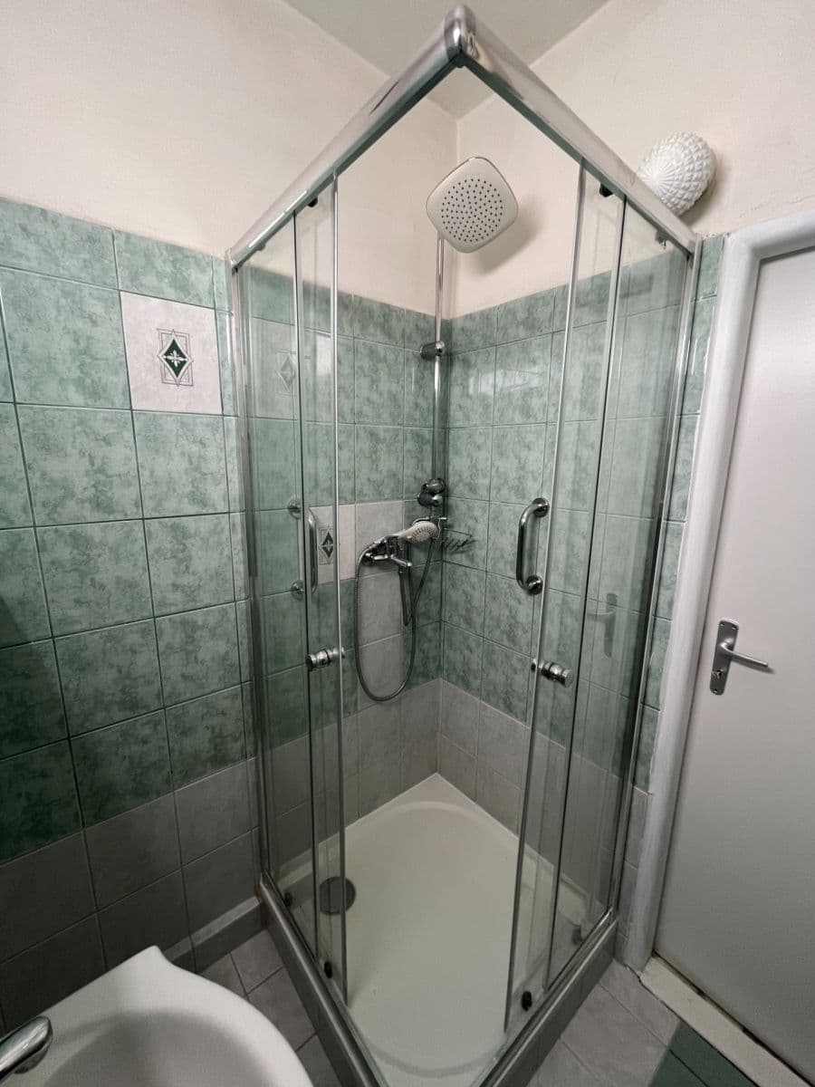 2 bedroom flat to rent, 48 m², Kloboučnická, Prague, Prague 2 bedroom flat to rent, 48 m², Kloboučnická, Prague, Prague