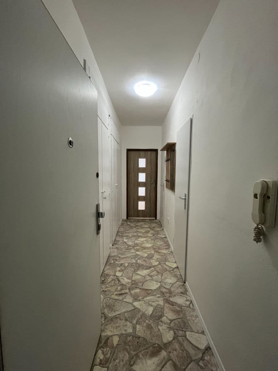 2 bedroom flat to rent, 48 m², Kloboučnická, Prague, Prague 2 bedroom flat to rent, 48 m², Kloboučnická, Prague, Prague