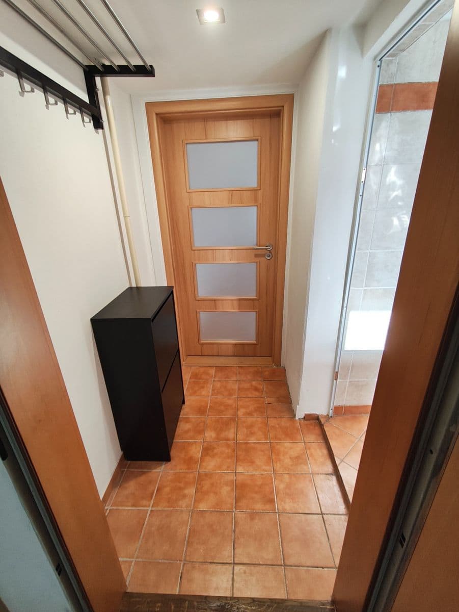 1 bedroom flat to rent, 42 m², Svojsíkova, Kladno, Středočeský Region 1 bedroom flat to rent, 42 m², Svojsíkova, Kladno, Středočeský Region