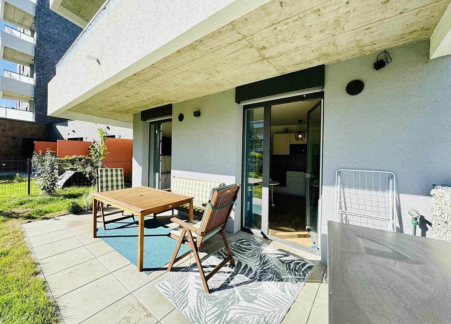 1 bedroom with open-plan kitchen flat to rent, 51 m², Benešova, Prague, Prague 1 bedroom with open-plan kitchen flat to rent, 51 m², Benešova, Prague, Prague