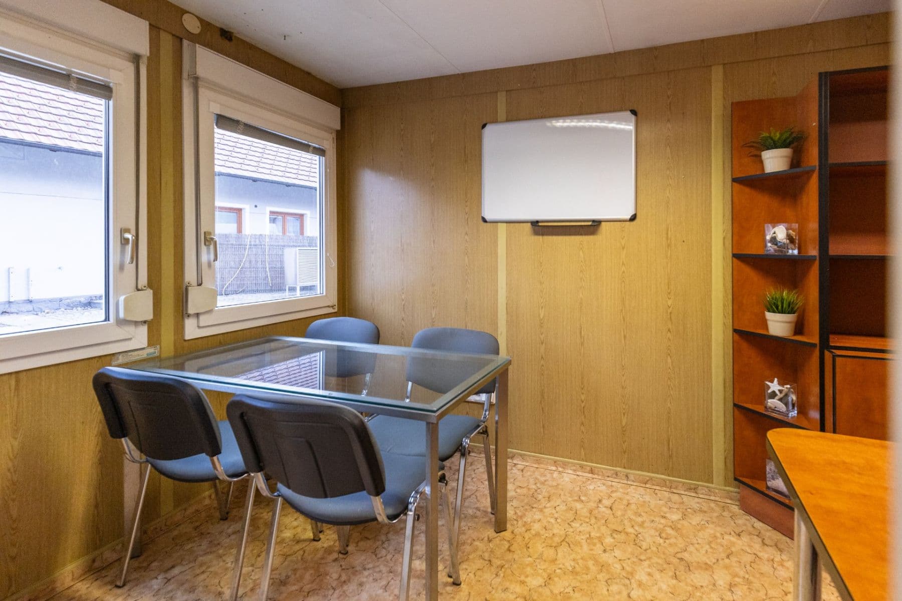 non-residential property to rent, 700 m², Dnešice, Plzeňský Region non-residential property to rent, 700 m², Dnešice, Plzeňský Region