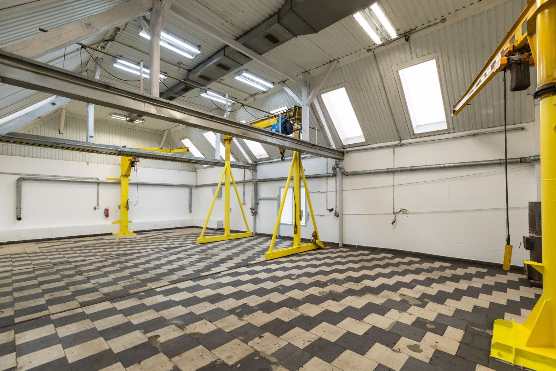 non-residential property to rent, 700 m², Dnešice, Plzeňský Region non-residential property to rent, 700 m², Dnešice, Plzeňský Region