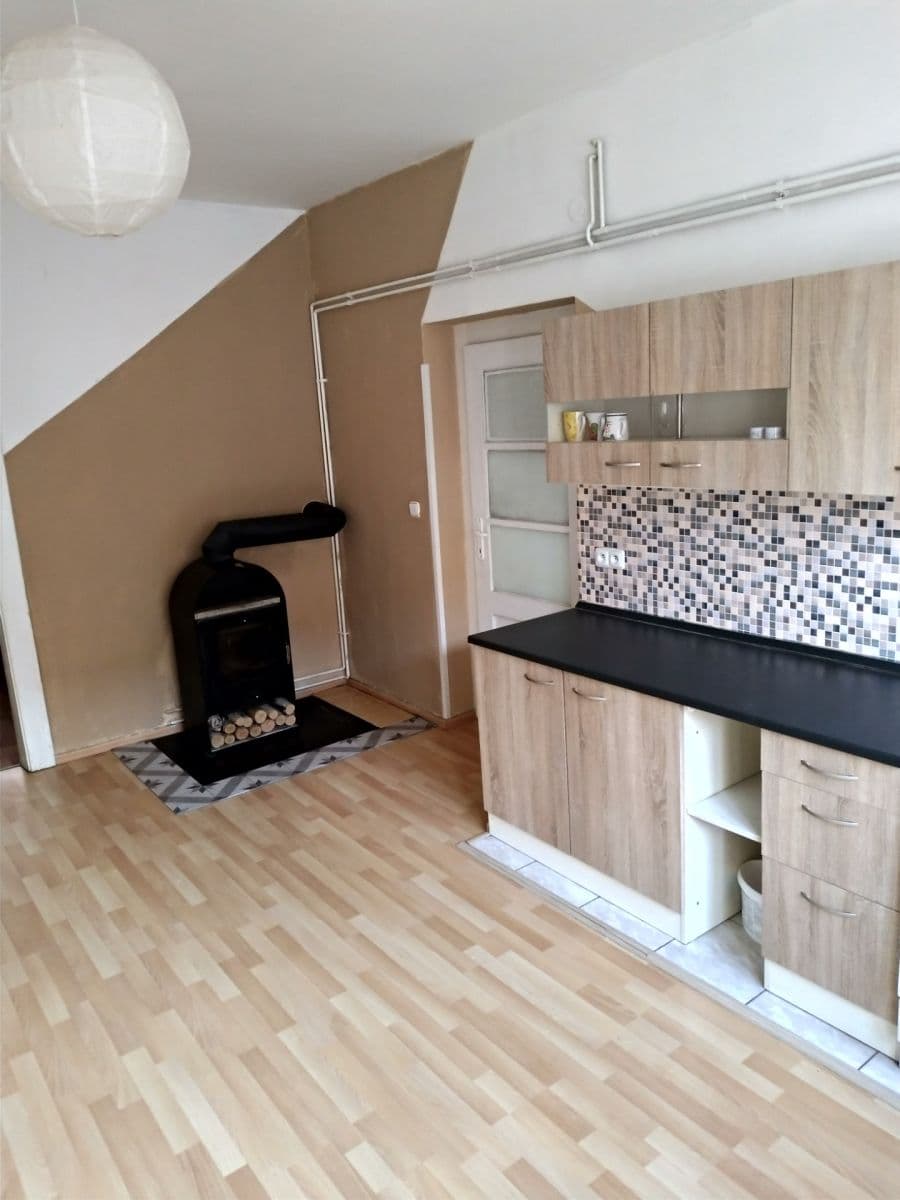 1 bedroom with open-plan kitchen flat to rent, 59 m², třída T. G. Masaryka, Roudnice nad Labem, Ústecký Region 1 bedroom with open-plan kitchen flat to rent, 59 m², třída T. G. Masaryka, Roudnice nad Labem, Ústecký Region