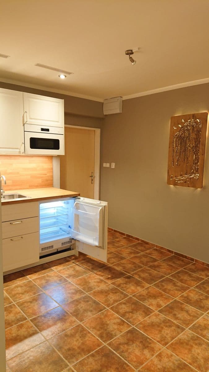 Studio flat for sale, 22 m², Felklova, Roztoky, Středočeský Region Studio flat for sale, 22 m², Felklova, Roztoky, Středočeský Region