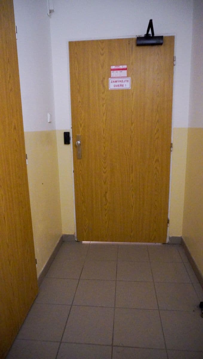 Studio flat for sale, 22 m², Felklova, Roztoky, Středočeský Region Studio flat for sale, 22 m², Felklova, Roztoky, Středočeský Region