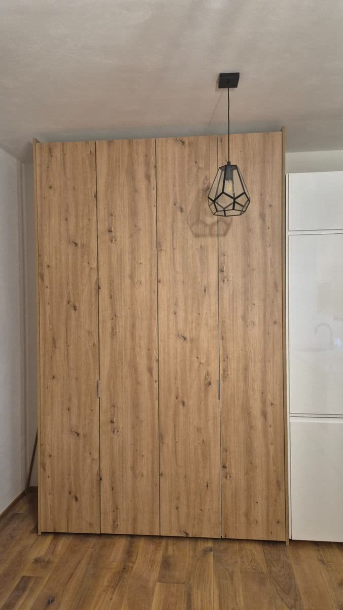 Studio flat to rent, 27 m², Bělehradská, Prague, Prague Studio flat to rent, 27 m², Bělehradská, Prague, Prague