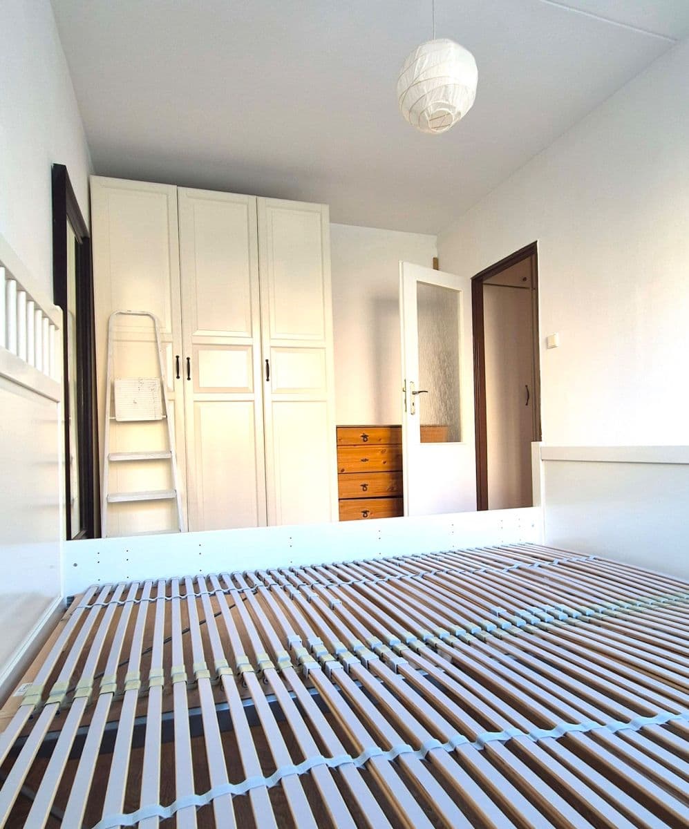 3 bedroom flat to rent, 68 m², Šiškova, Prague, Prague 3 bedroom flat to rent, 68 m², Šiškova, Prague, Prague