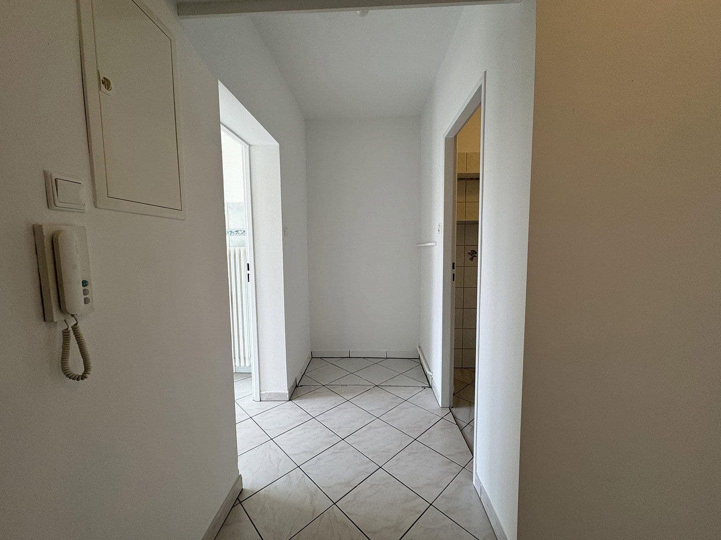 2 bedroom flat to rent, 66 m², Berger Straße 100, Frankfurt am Main, Hesse 2 bedroom flat to rent, 66 m², Berger Straße 100, Frankfurt am Main, Hesse