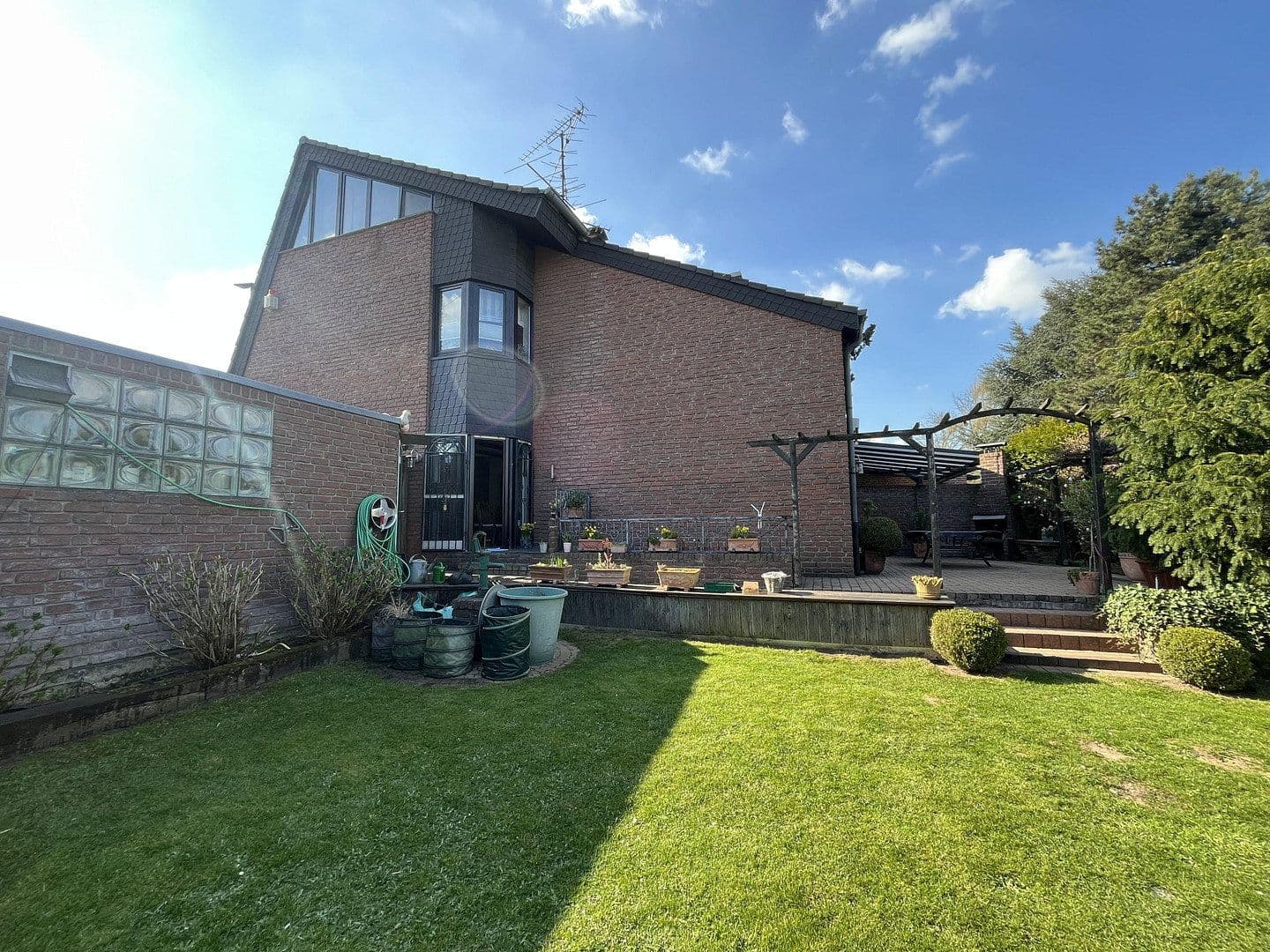 house for sale, 167 m², Duisburg, North Rhine-Westphalia house for sale, 167 m², Duisburg, North Rhine-Westphalia