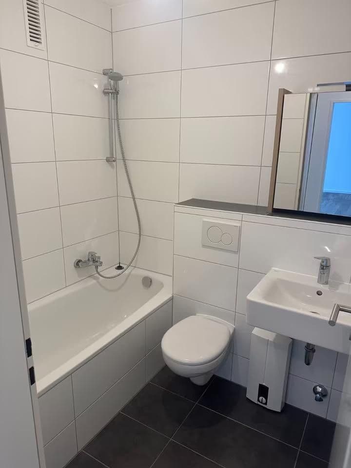 Studio flat to rent, 45 m², Kronenstraße 19a, Krefeld, North Rhine-Westphalia Studio flat to rent, 45 m², Kronenstraße 19a, Krefeld, North Rhine-Westphalia