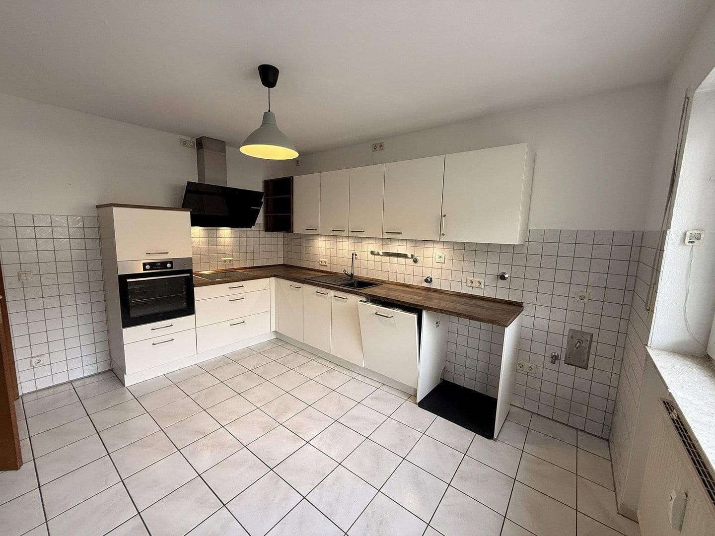 3 bedroom flat to rent, 89 m², Schützenstraße 6, Koblenz, Rhineland-Palatinate 3 bedroom flat to rent, 89 m², Schützenstraße 6, Koblenz, Rhineland-Palatinate